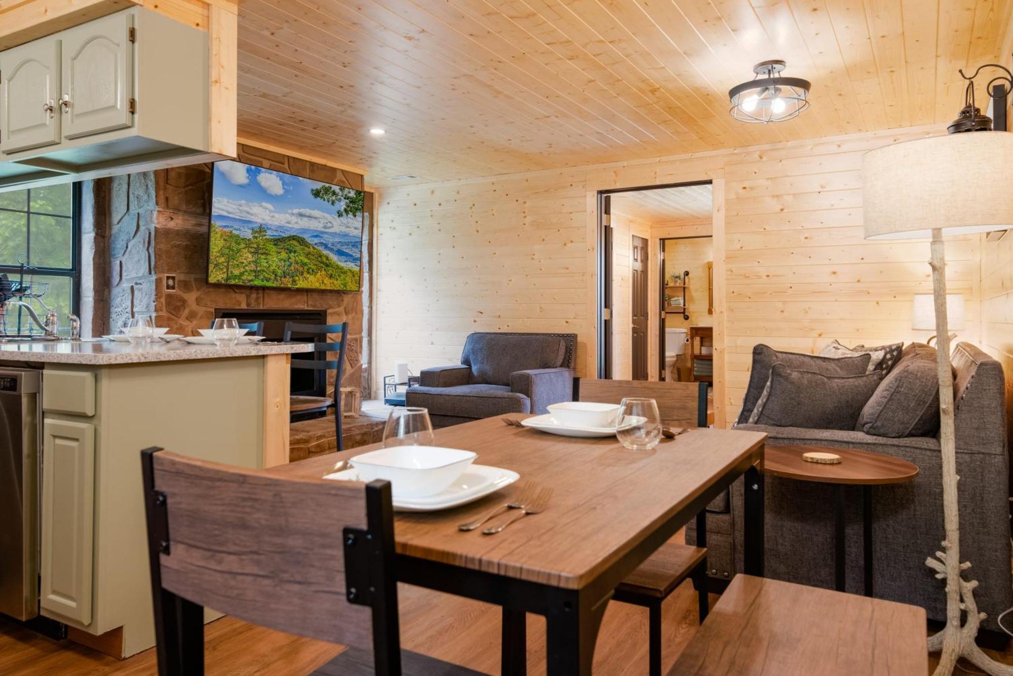 Mountain Views At Dolly'S Castle Unit 3 Villa Sevierville Exteriör bild