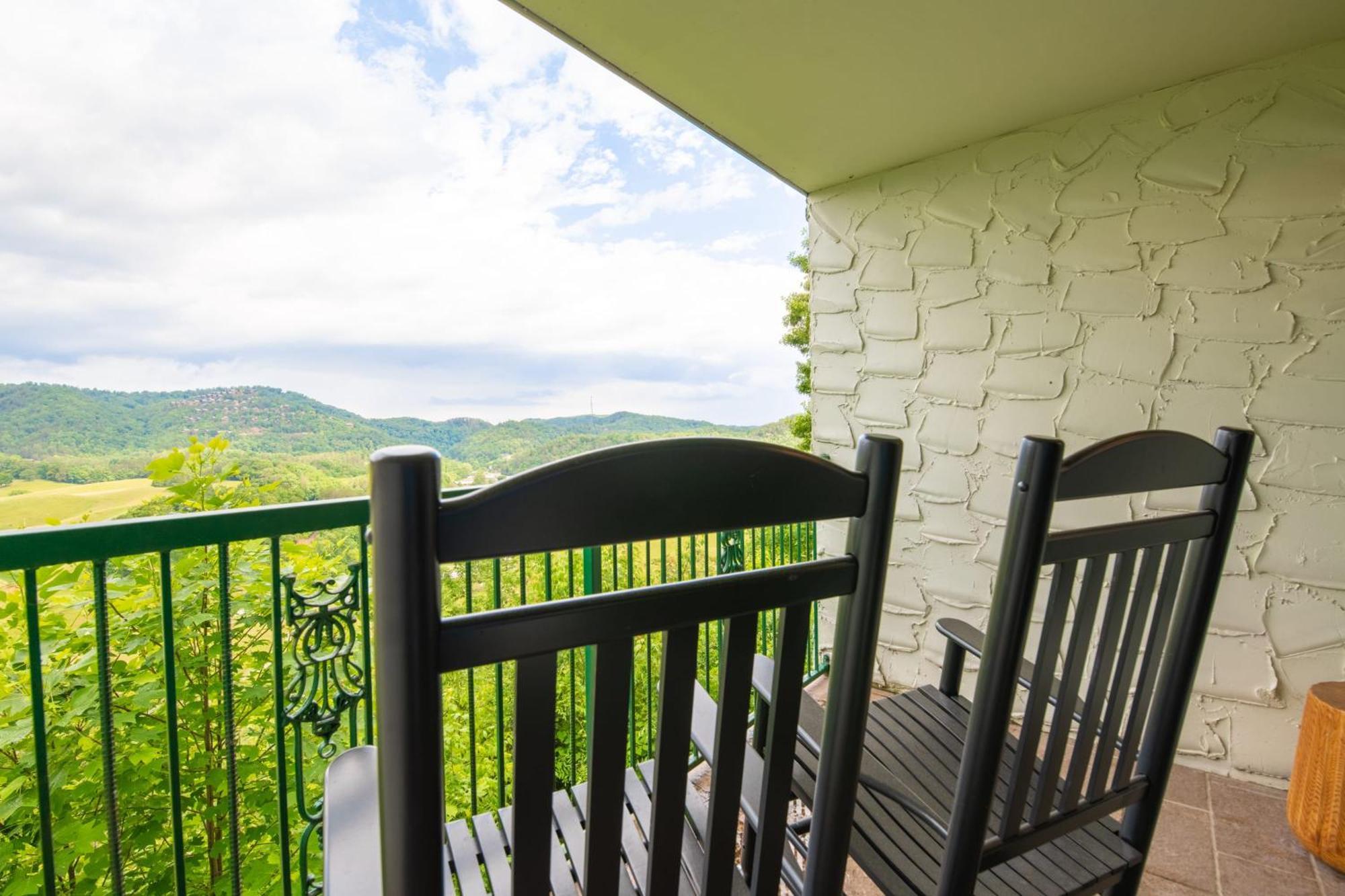 Mountain Views At Dolly'S Castle Unit 3 Villa Sevierville Exteriör bild